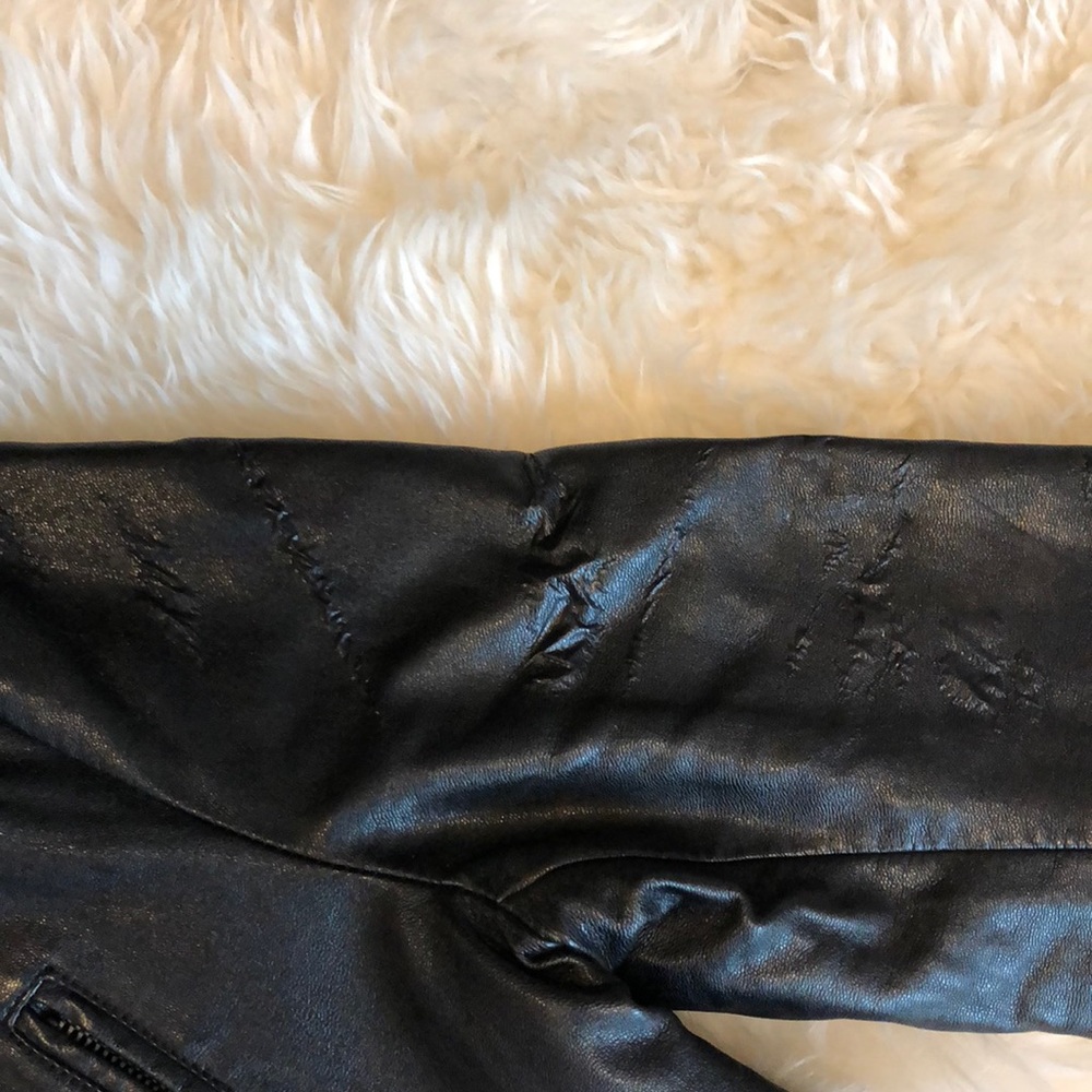 Leather jacket - Picture 4 of 6